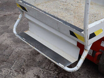 2014-jlg-toucan-8e-1413781-45334819