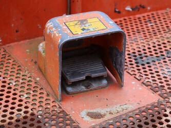 2013-hitachi-hx140b-2-45334925