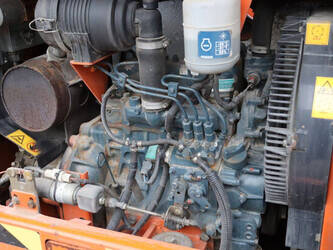 2013-hitachi-hx140b-2-45334939