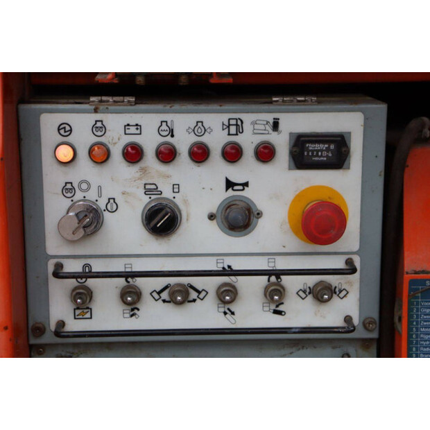 2013 Hitachi HX140B-2-45334941