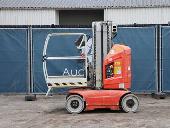 2012-jlg-toucan-8e-1413789-45335036