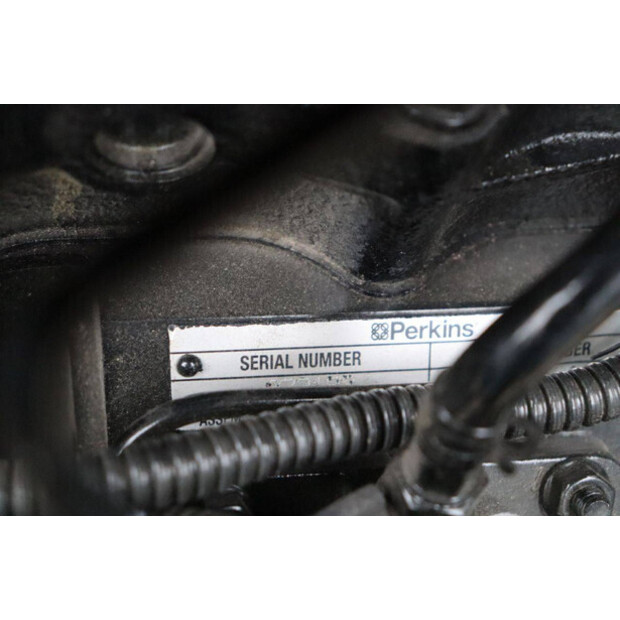 2023 جيه سي بي 512-40-45335091