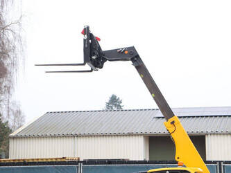 2023-jcb-512-40-45335095