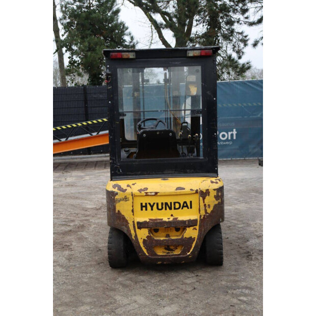 2009 Hyundai 18B-7-45335100