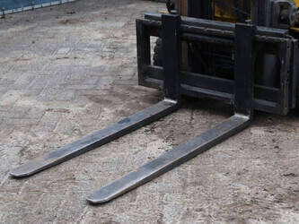 2009-hyundai-18b-7-45335105