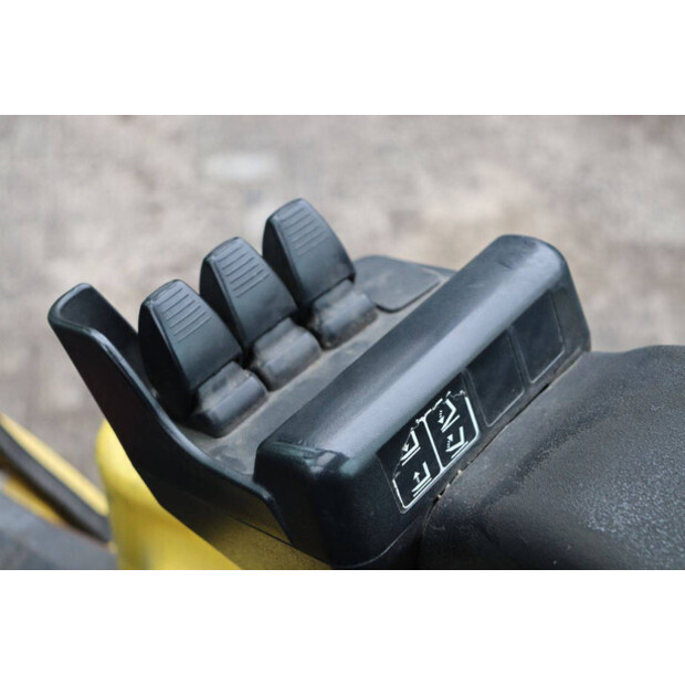 2007 Hyster E2.50XM-700-45335161