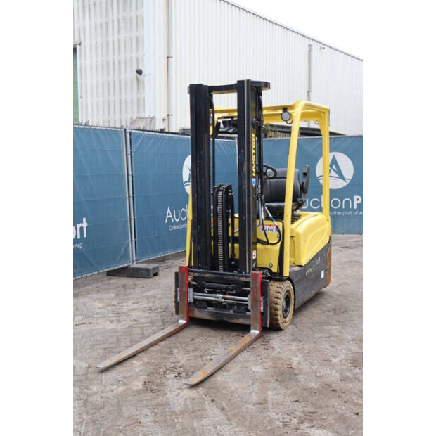 2020 هايستر J1.6XNT LWB-45335205