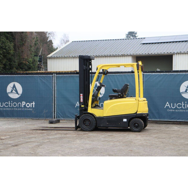 2018 هايستر J2.5XN-45335235