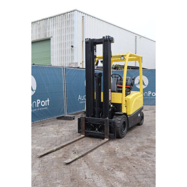 2018 هايستر J2.5XN-45335241