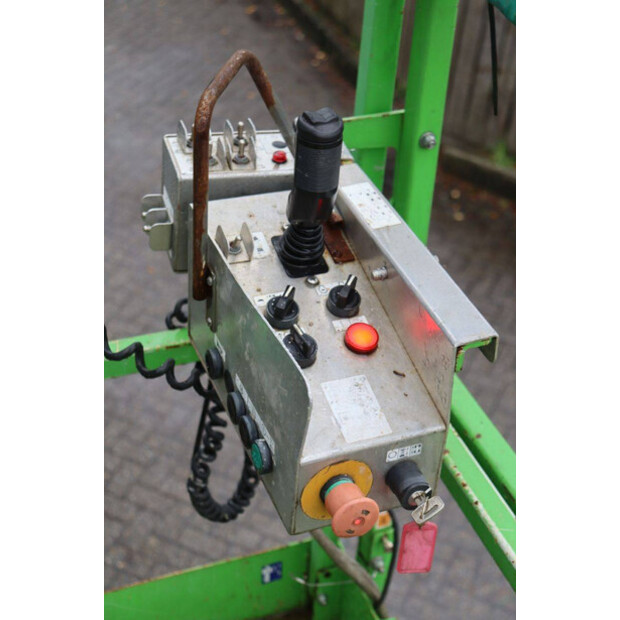 2015 SkyJack SJ 9250-45335286