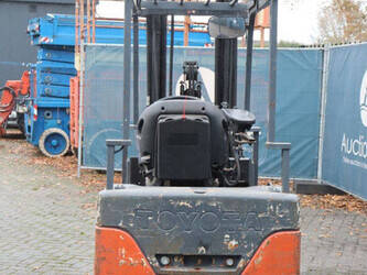 2008-toyota-7fbef16-1413801-45335459