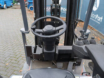 2008-toyota-7fbef16-1413801-45335472