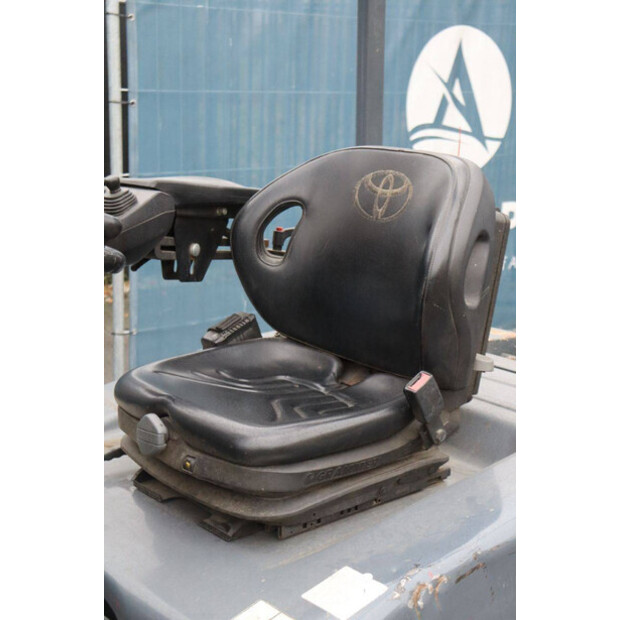 2008 تويوتا 7FBEF16-45335474