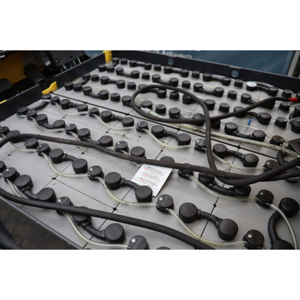 2015 هايستر E3.2XN-45335691