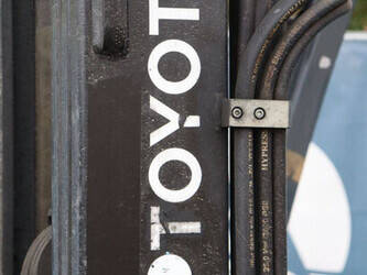 2014-toyota-8fbmt30-1413810-45335708