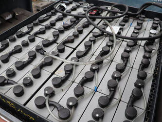 2014-toyota-8fbmt30-1413810-45335728