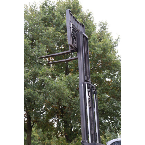 2014 تويوتا 8FBMT30-45335734