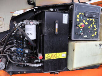 2006-jlg-600aj-1413813-45335786