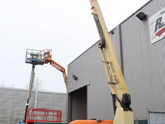 2006-jlg-600aj-1413813-45335798