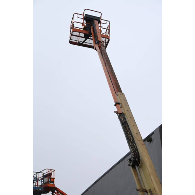 2006 جيه ال جي 600AJ-45335799