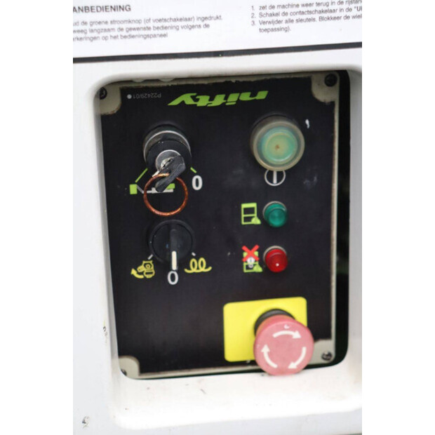 2014 Niftylift HR21D-45335816