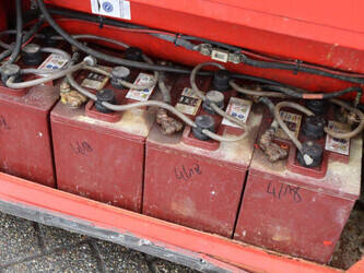 2008-pb-s171-12e-1413815-45335847