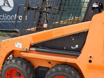 2014-bobcat-s70-1413818-45335940