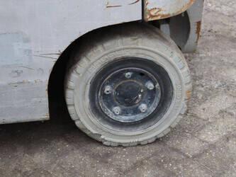 nissan-1q2l25q-45336083