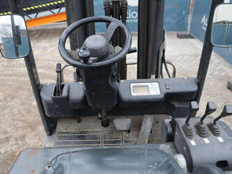 nissan-1q2l25q-45336089