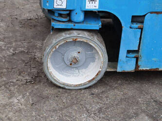 2013-genie-gs-1932-1413823-45336117