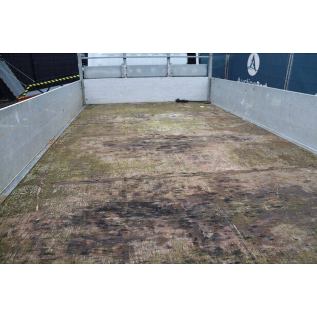 2015 Fuso CANTER-45336181