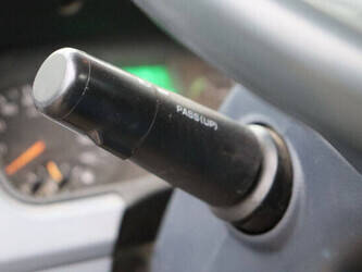 2015-fuso-canter-45336192