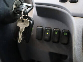 2015-fuso-canter-45336195