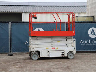 صورة ل رافعات 2013 جيني GS-3246