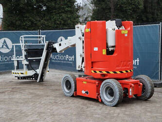 2016-jlg-e300ajp-45336290