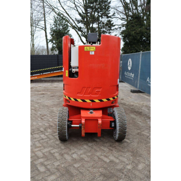 2016 جيه ال جي E300AJP-45336291