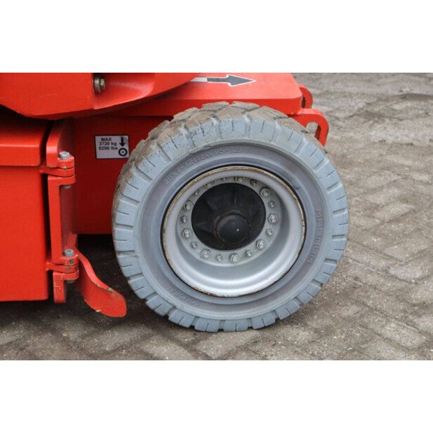 2016 جيه ال جي E300AJP-45336304