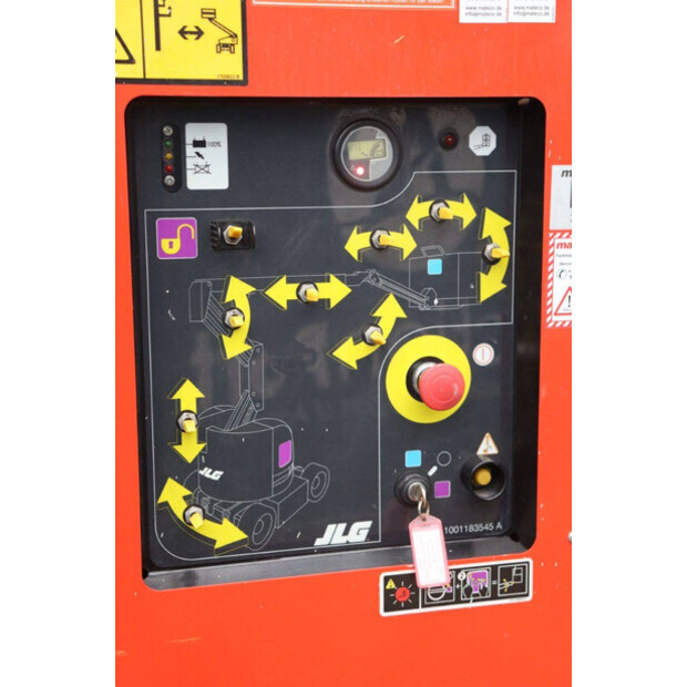 2016 جيه ال جي E300AJP-45336306