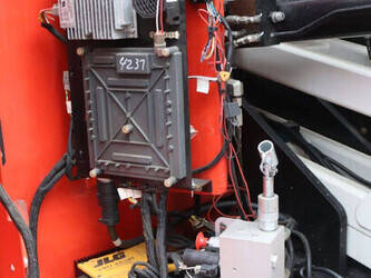 2016-jlg-e300ajp-45336308