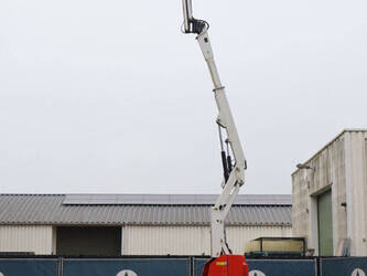 2016-jlg-e300ajp-45336313