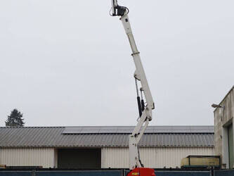 2016-jlg-e300ajp-45336314