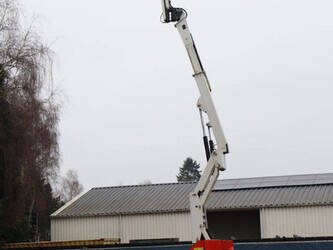 2016-jlg-e300ajp-45336315