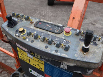 2012-jlg-1250ajp-1413831-45336361