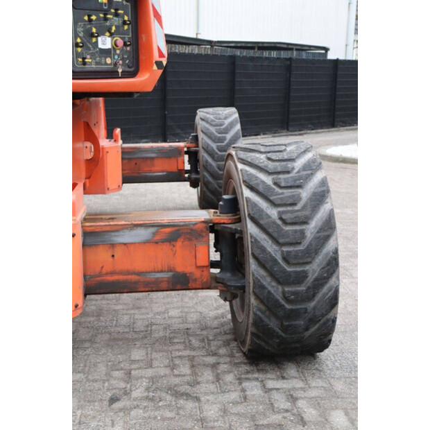 2012 JLG 1250AJP-45336383