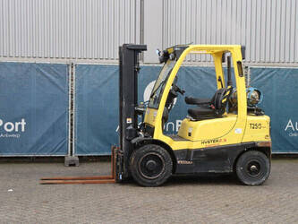 صورة ل 2009 هايستر H2.5FT