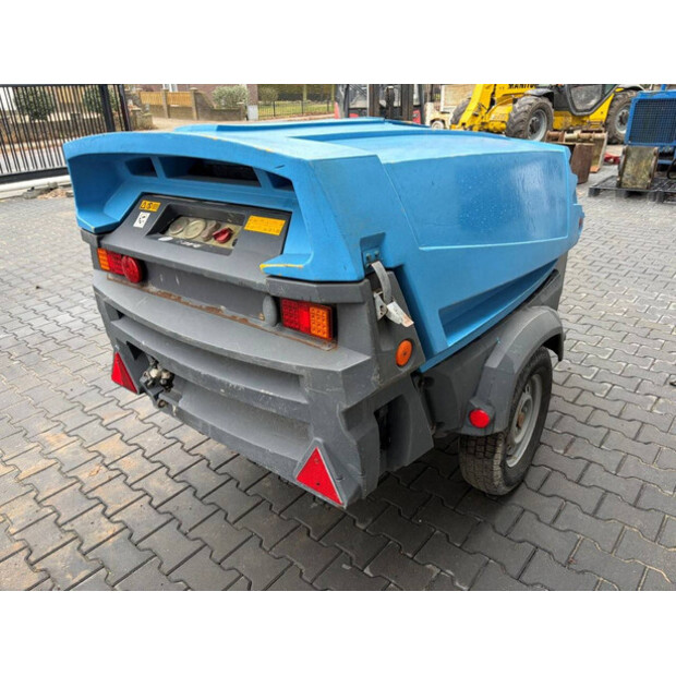 2009 أطلس كوبكو XAS67DD-45336545