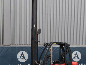 nissan-fd02a25q-1413843-45336795