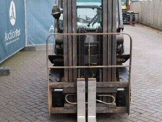 nissan-25-1413844-45336806