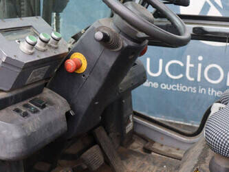 nissan-25-1413844-45336821