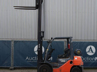 2012-toyota-02-8fgf25-1413847-45336946